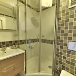 Sarnic Premier 4*