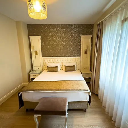 Sarnic Premier Hotel 4*