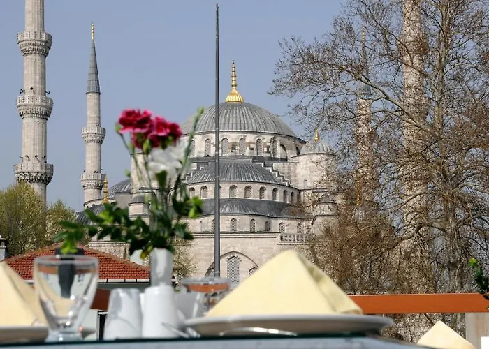 Sarnic Premier מלון 4*