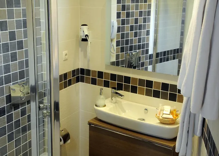 Sarnic Premier מלון